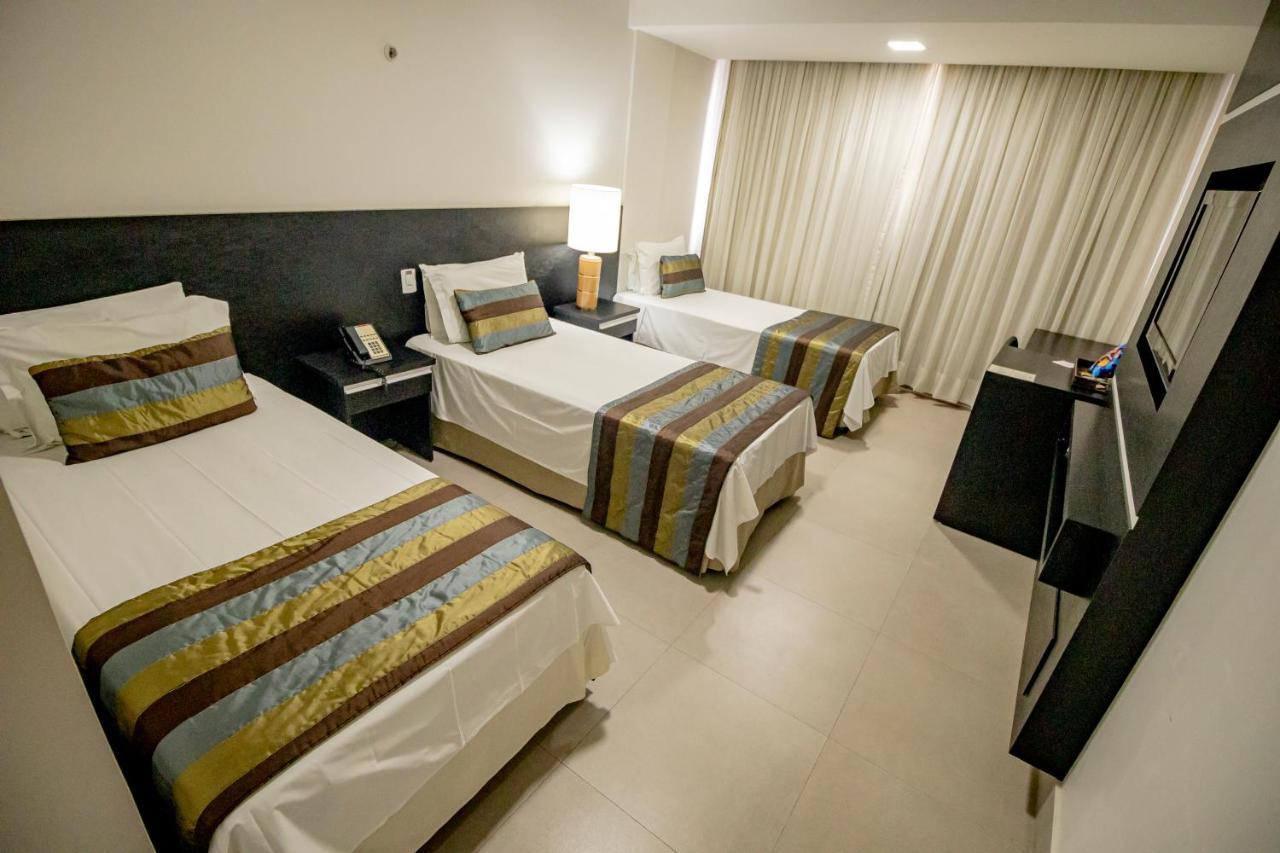 Like Ue Hotel Гояния Экстерьер фото