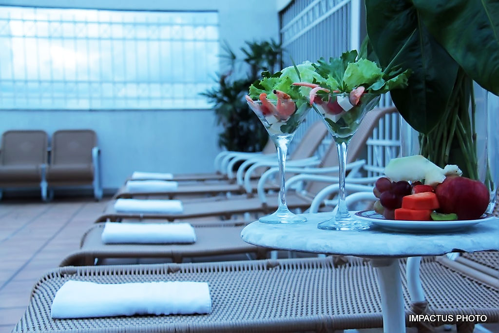 Like Ue Hotel Гояния Экстерьер фото